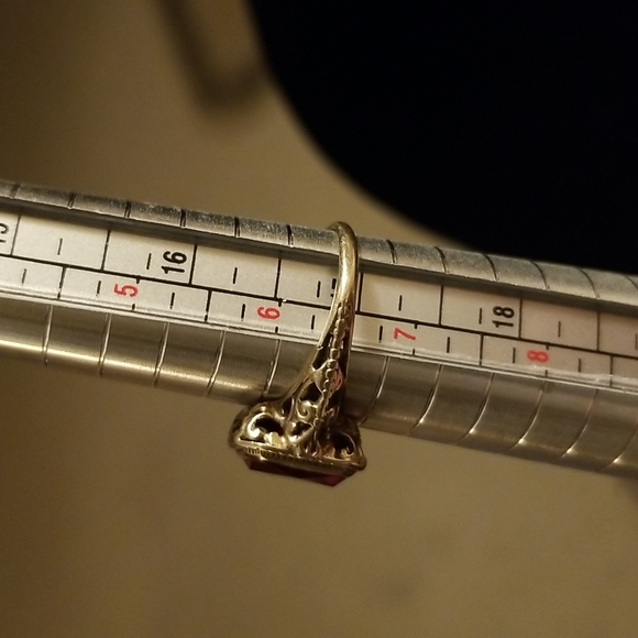 Vintage 1860s Gold Filigree Pink Glass ring - Picture 7 of 12